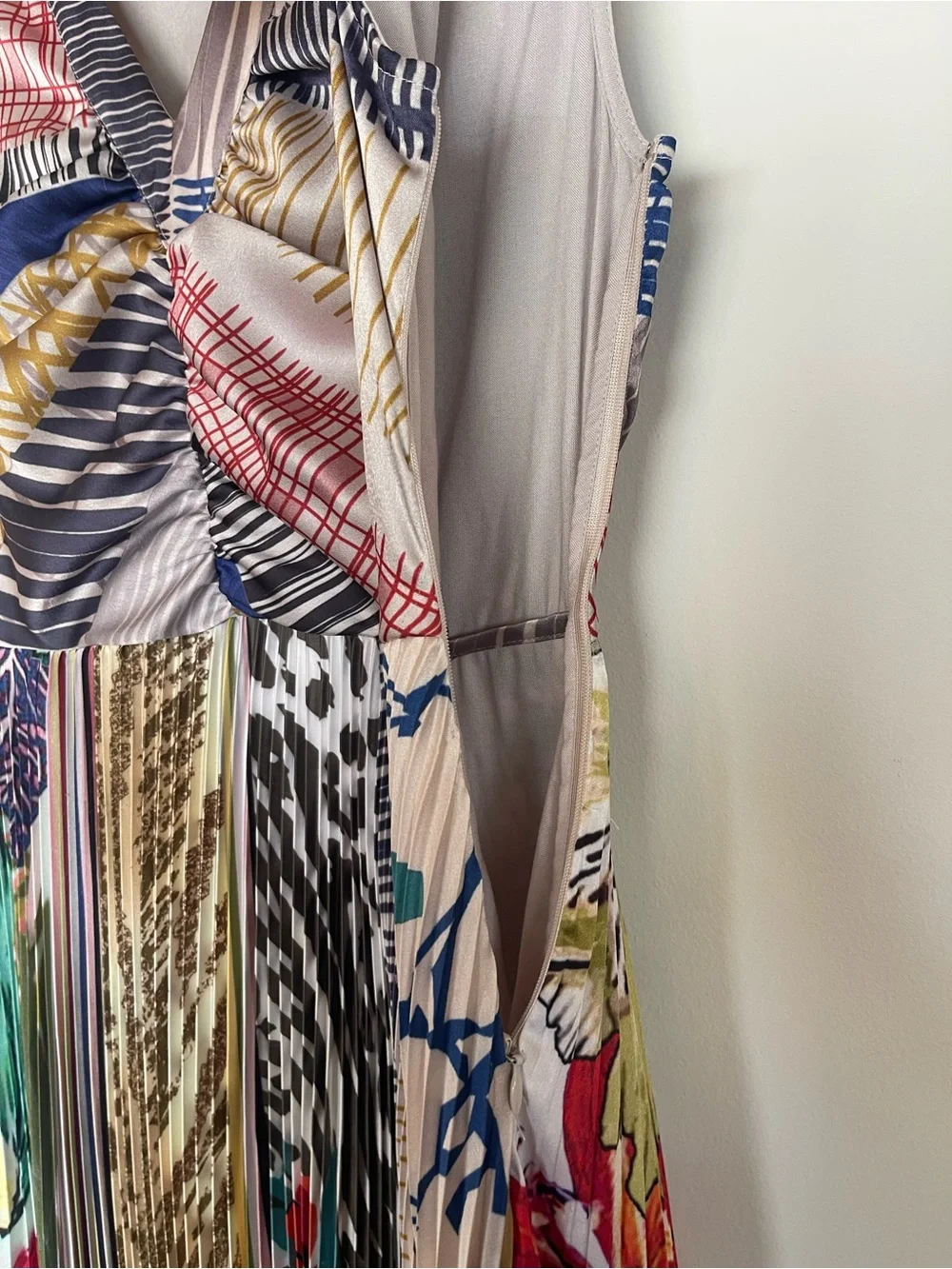 Anthropologie Geisha Designs Jacinta Pleated Satin Patchwork Print Midi Size 4 - Picture 7 of 11